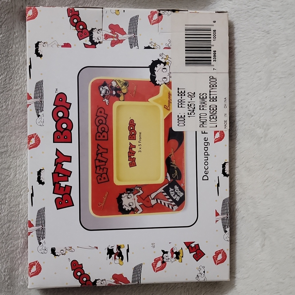 Betty Boop Picture Frame - Picture 8 of 8